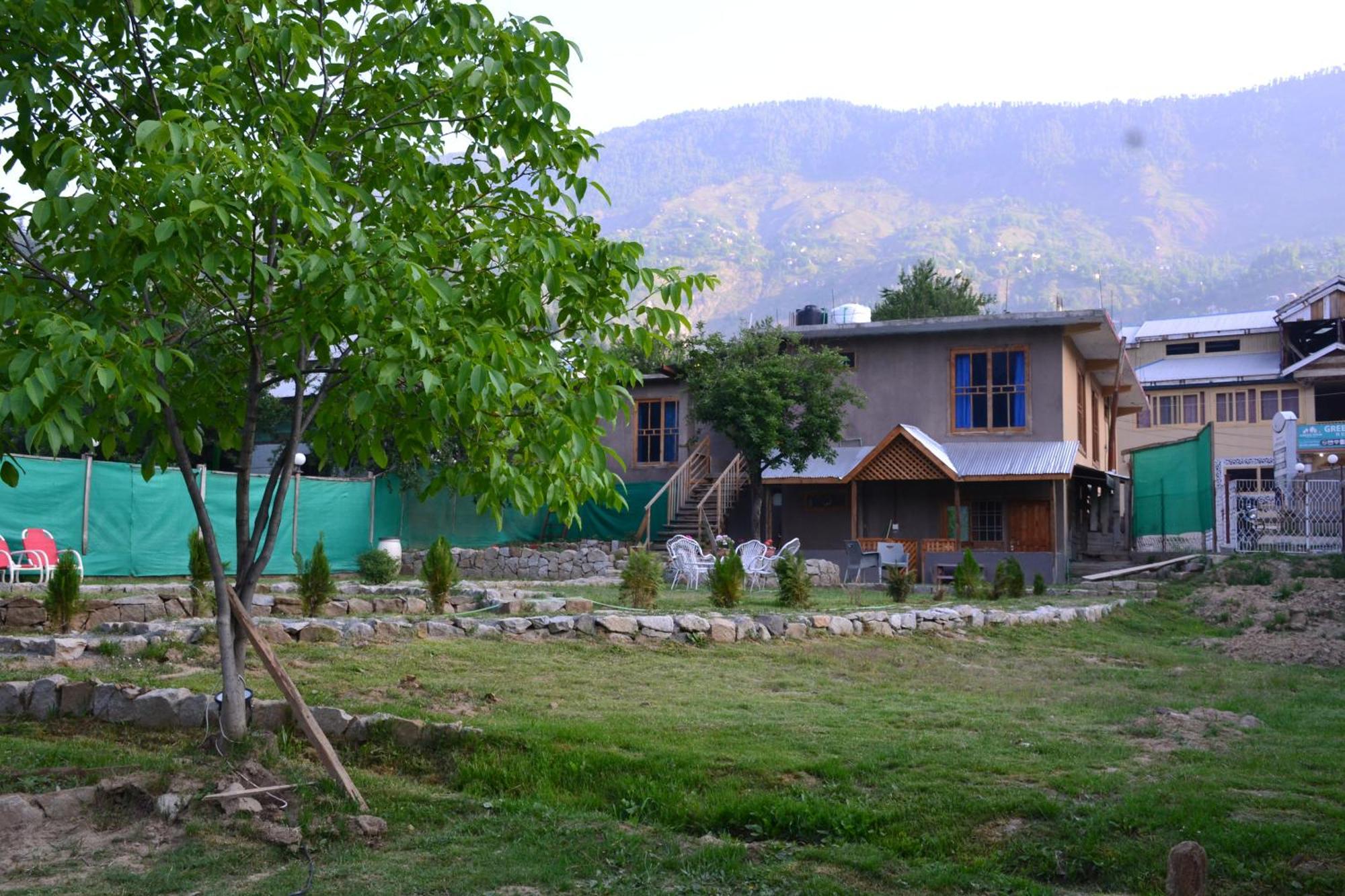West End Lodges Neelum Exterior foto